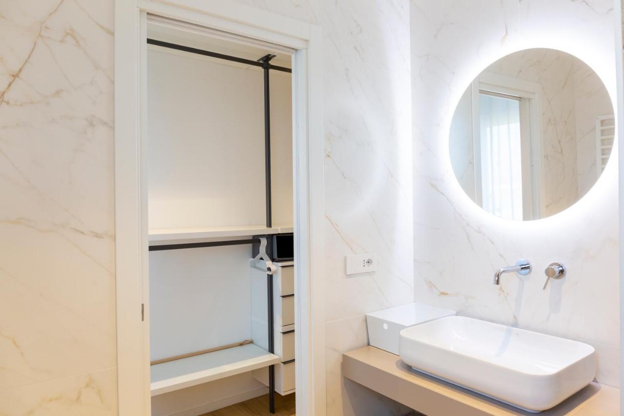 7Th Floor Apartment Фоджа Екстериор снимка