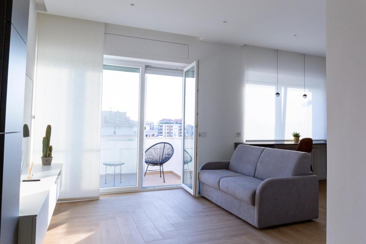 7Th Floor Apartment Фоджа Екстериор снимка