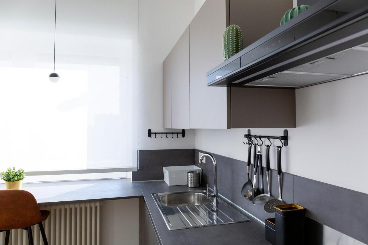 7Th Floor Apartment Фоджа Екстериор снимка